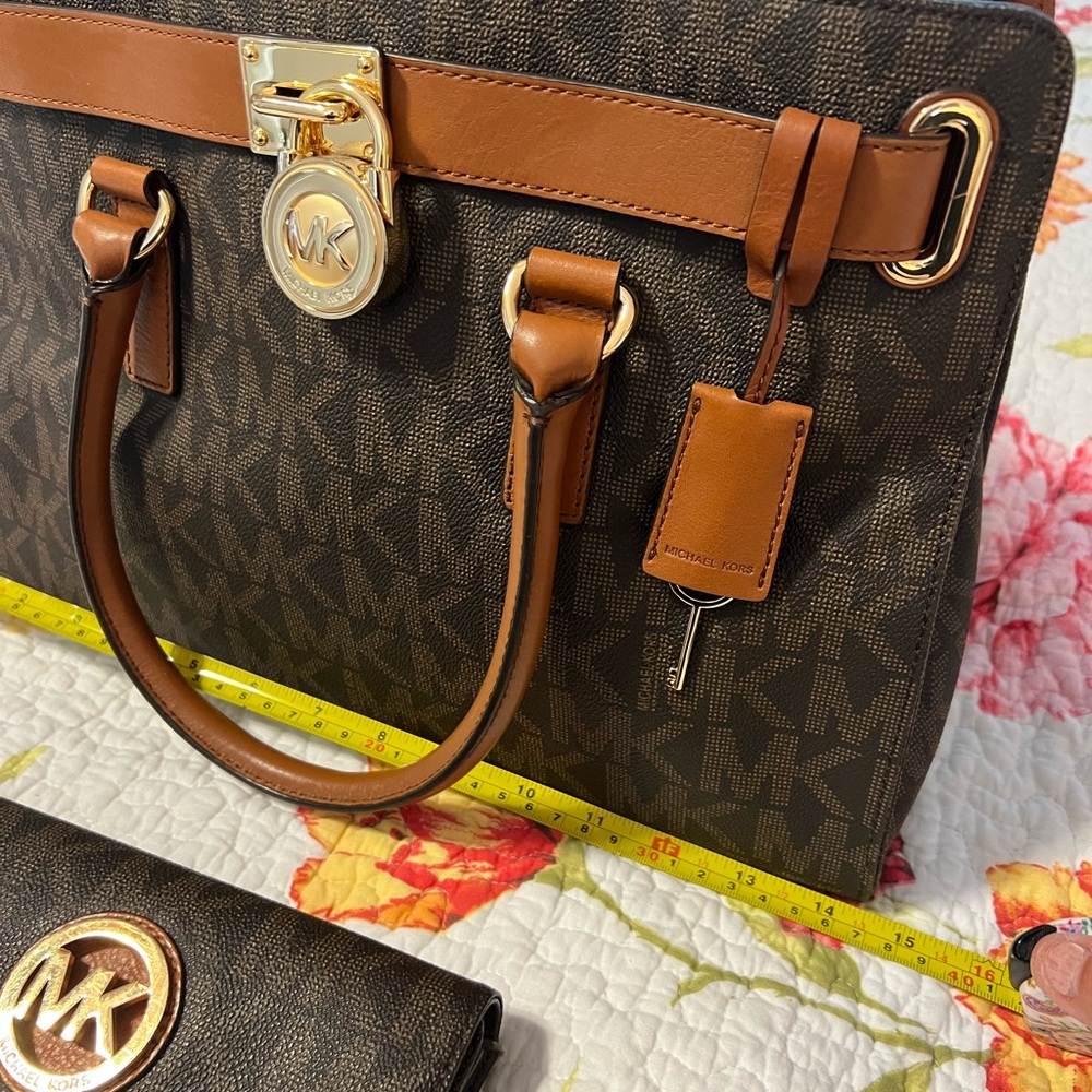 Michael Kors Signature Monogram Tote Bag with Large Matching Wallet